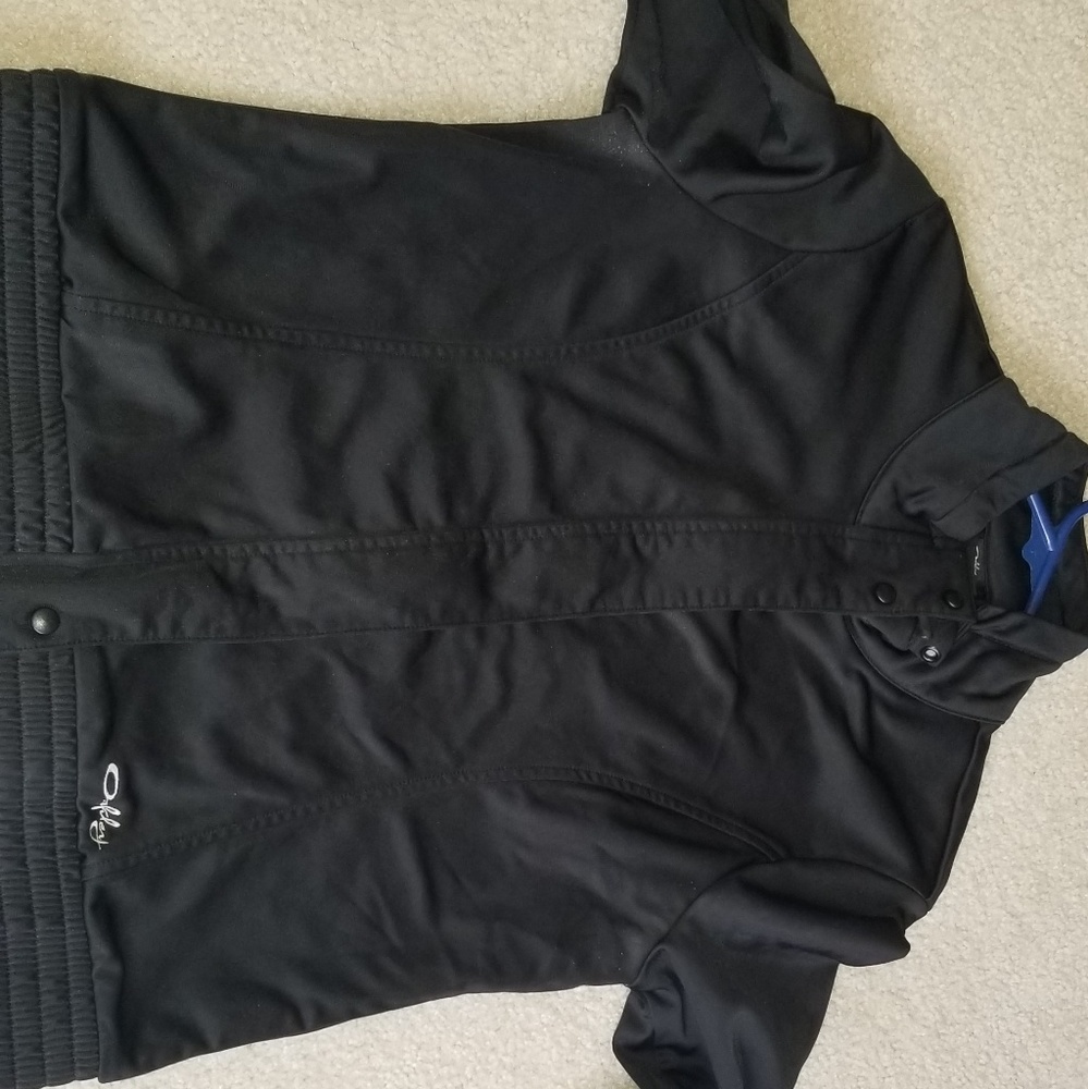 Oakley Zipup